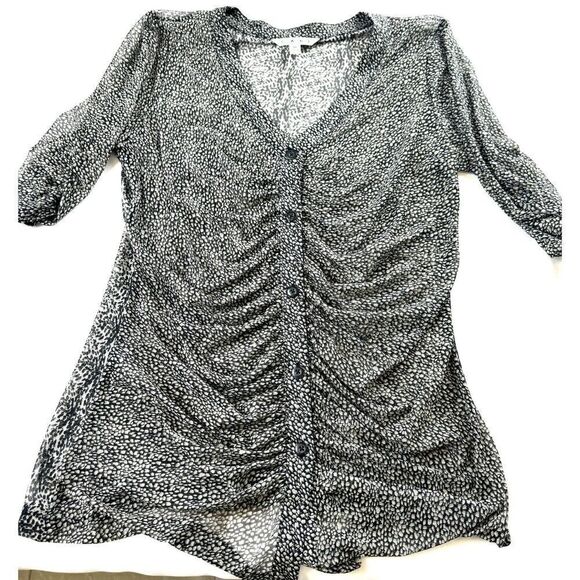 CAbi Ruched Front Sheer V-Neck Button-Front Blouse Sz Medium EUC - Picture 1 of 10